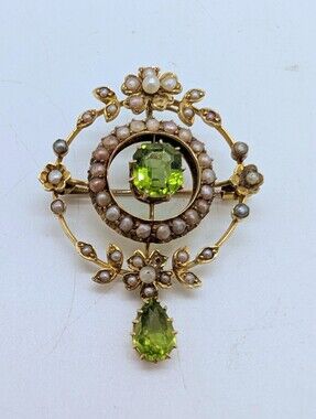 Antique 18k Yellow Gold Pearl Seedling & Peridot Green Drop Brooch/ Pendant